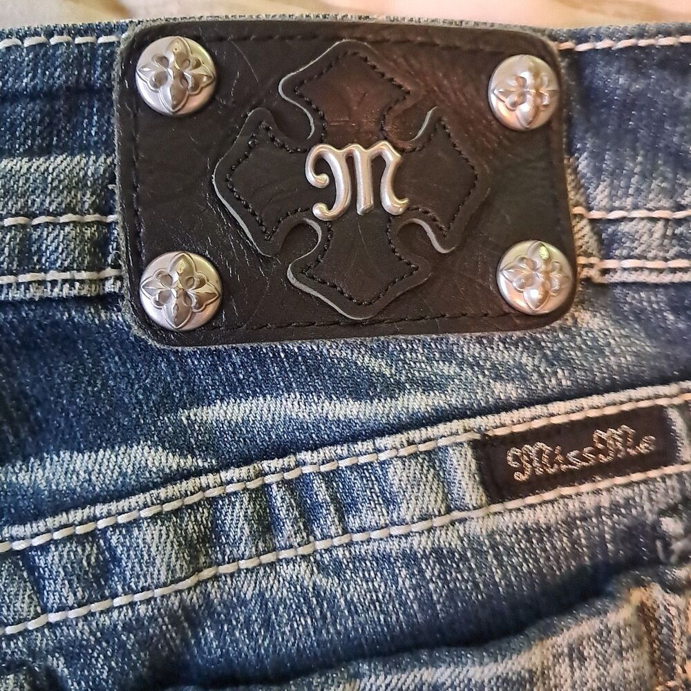 Miss Me Easy Boot Rhinestone Jeans 30x31 Cowgirl Rodeo - Picture 12 of 13